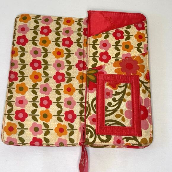 Vera Bradley Folkloric Travel Wallet Organizer Pink Green Floral Retired 2011 - Picture 4 of 11